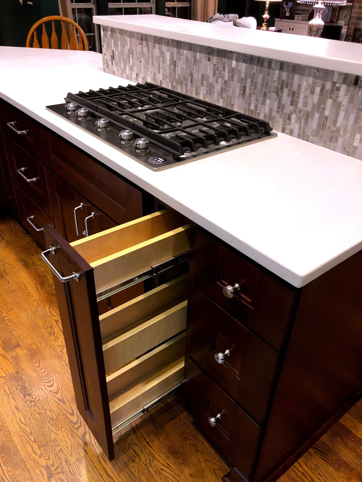 SOPHISTICATED KITCHEN UPGRADE