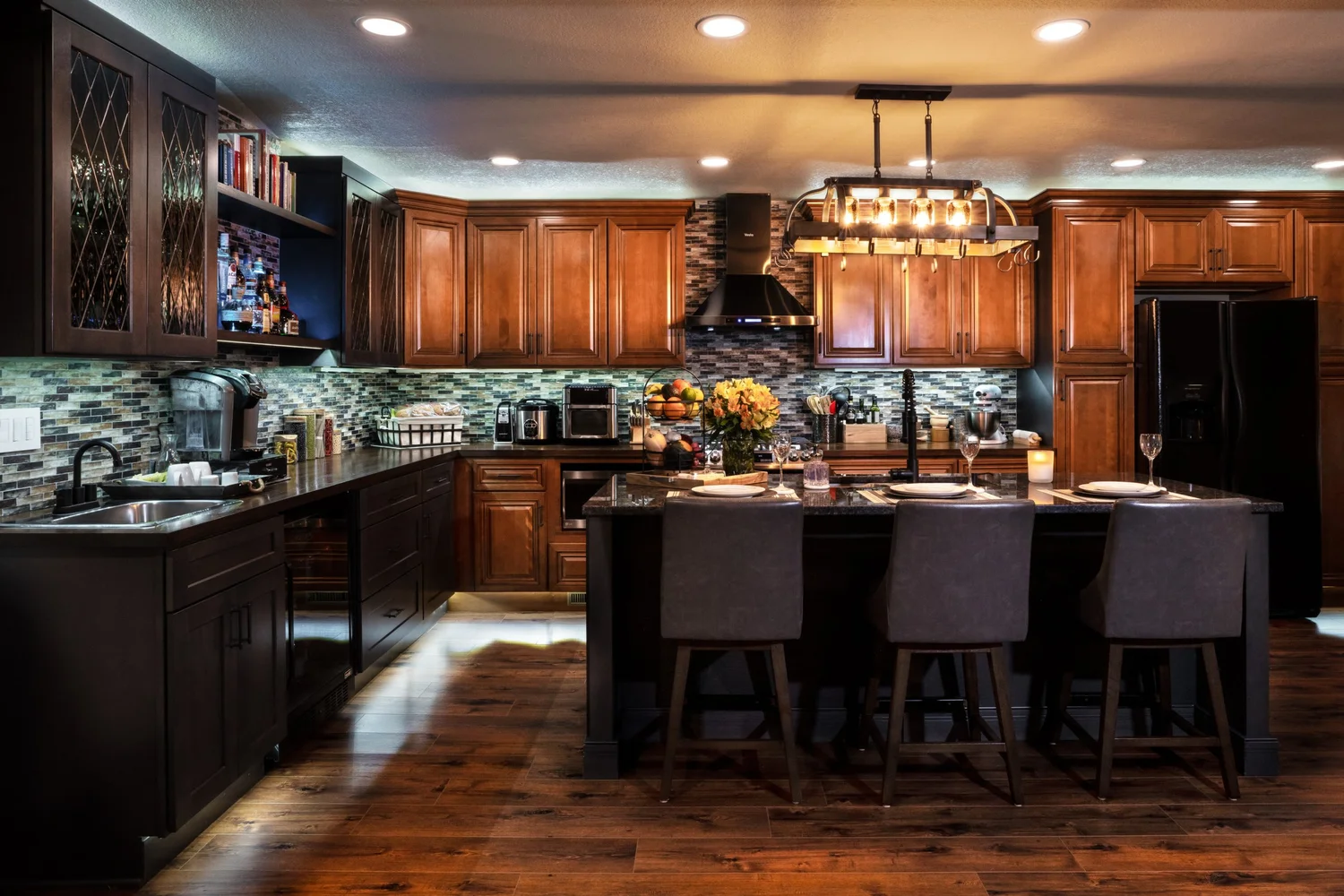 WARM KITCHEN AND MASTER BATHROOM RENOVATION — AFTER